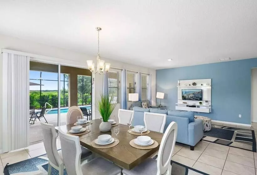 8032 Oak Shadow Court