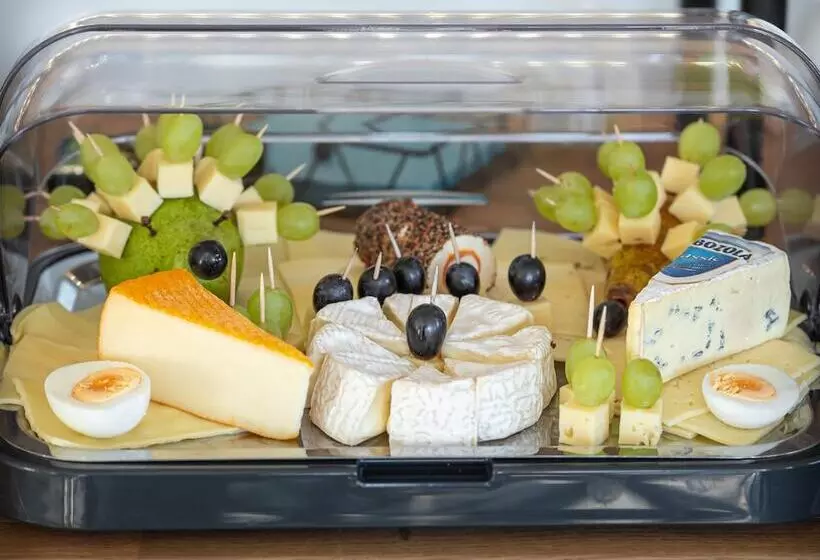 Aamiaismajoitus (B&B) Das Q Spaichingen