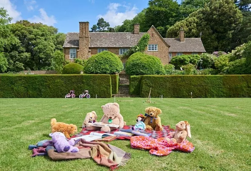 Drakestone House Manor With Breathtaking Cotswolds Views