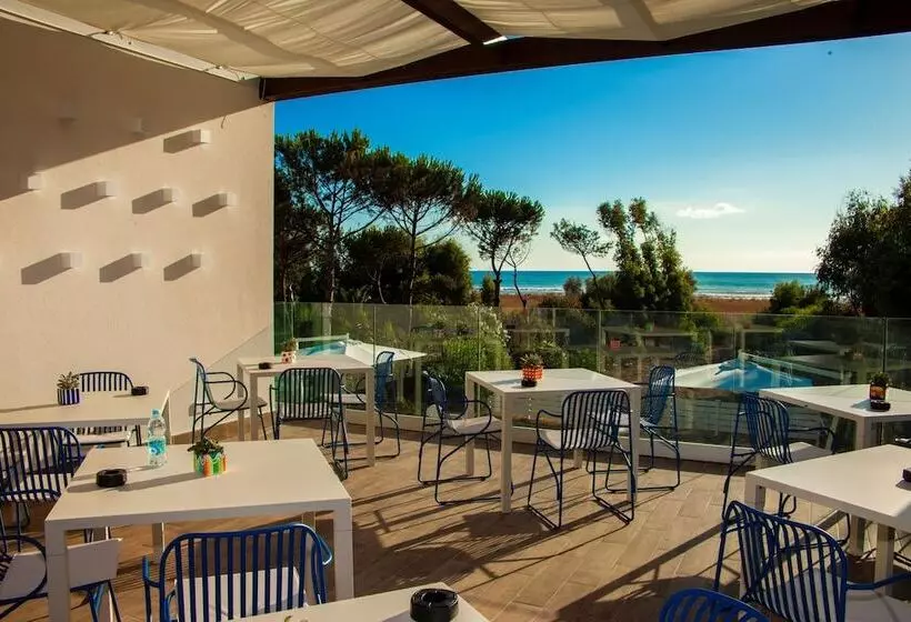 Hostelli Aquamaris Design Suite & Spa