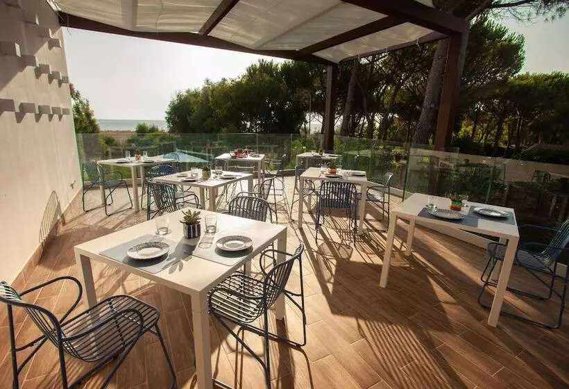 Hostelli Aquamaris Design Suite & Spa