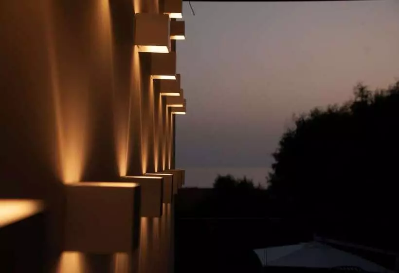 Hostelli Aquamaris Design Suite & Spa