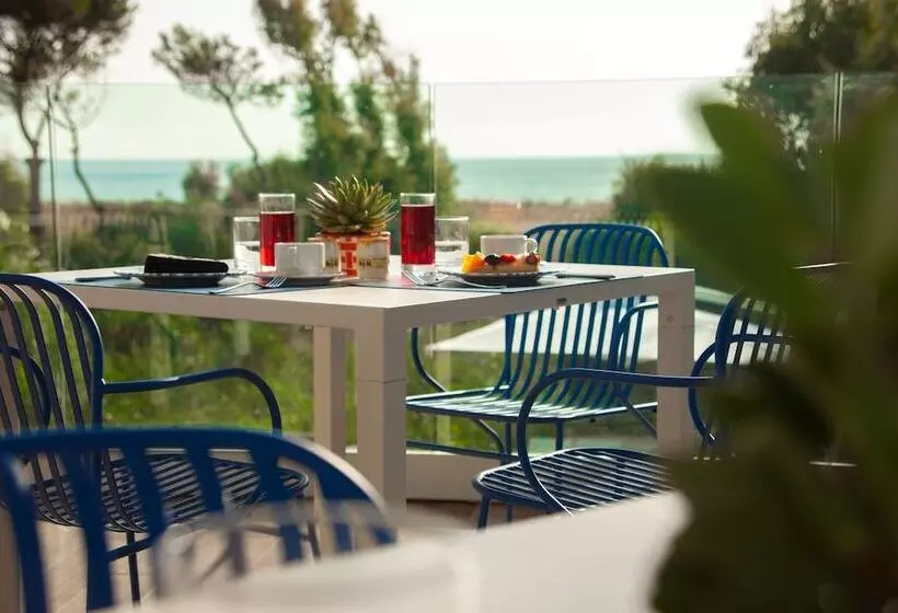 Hostelli Aquamaris Design Suite & Spa