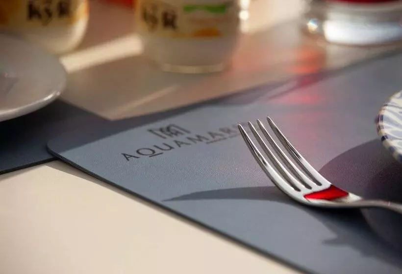 Hostelli Aquamaris Design Suite & Spa