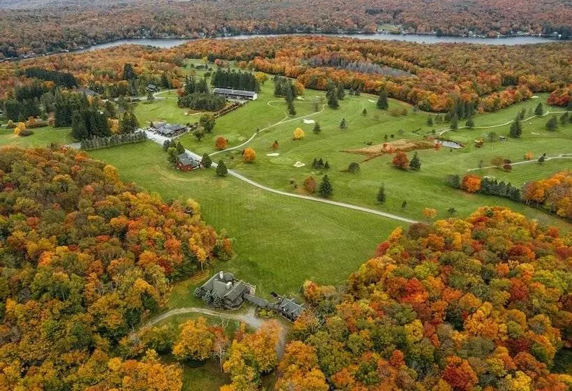 Hostelli Roscoe Mountain Club