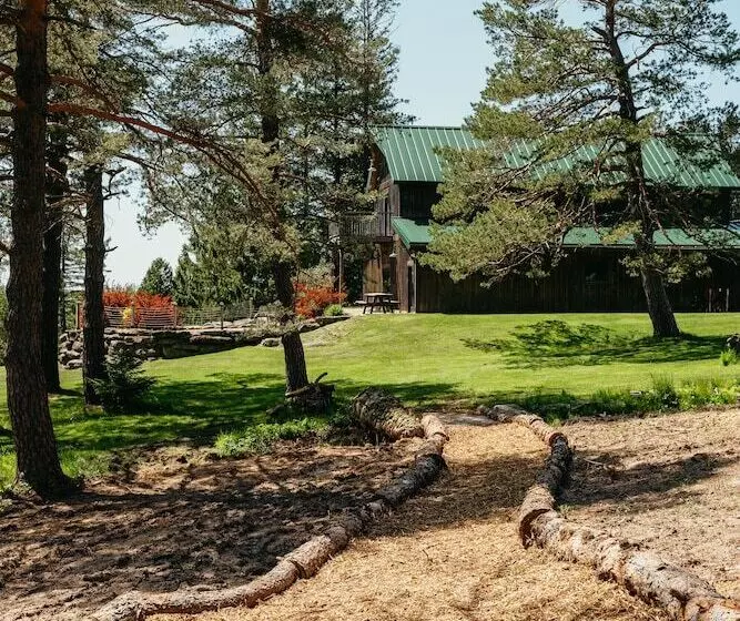 Hostelli Roscoe Mountain Club