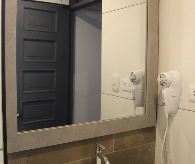 בית מלון כפרי Belier