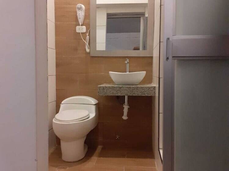 בית מלון כפרי Belier