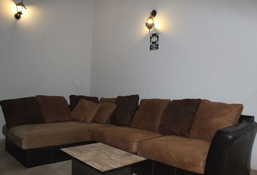 בית מלון כפרי Belier