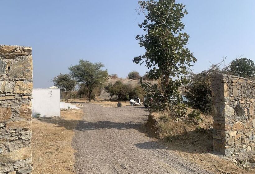 Hotel Clarks Safari Jawai