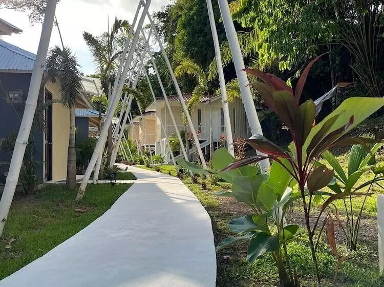 ホテル Grand Park Manuel Antonio