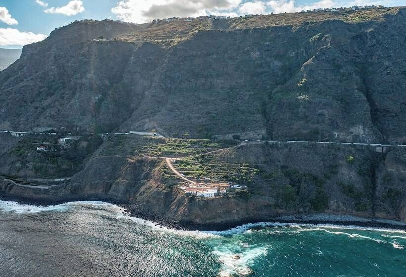 هتل Hacienda El Terrero