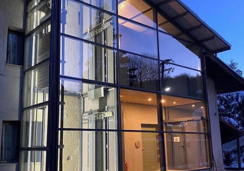 Отель Naoussa Mountain Resort