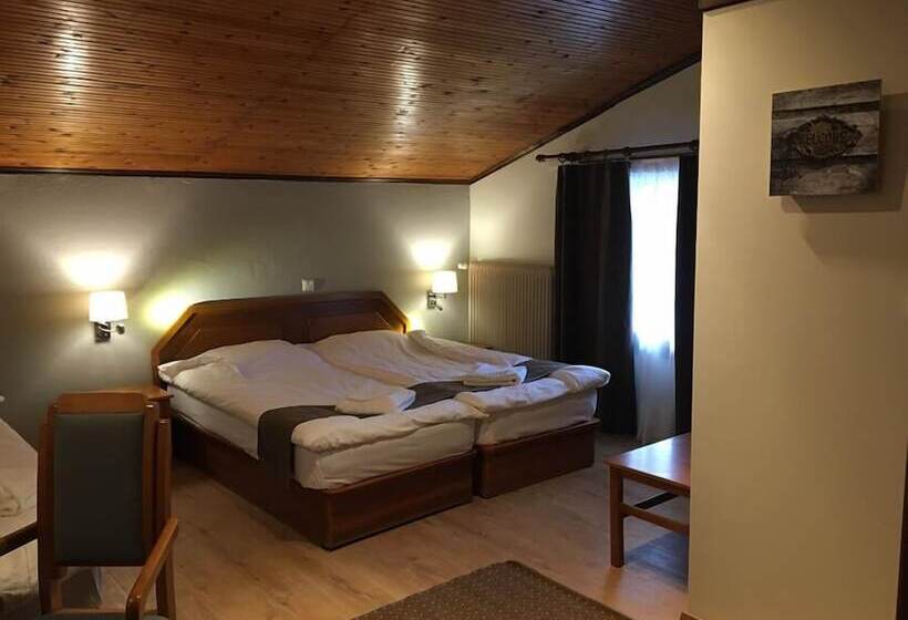 Отель Naoussa Mountain Resort