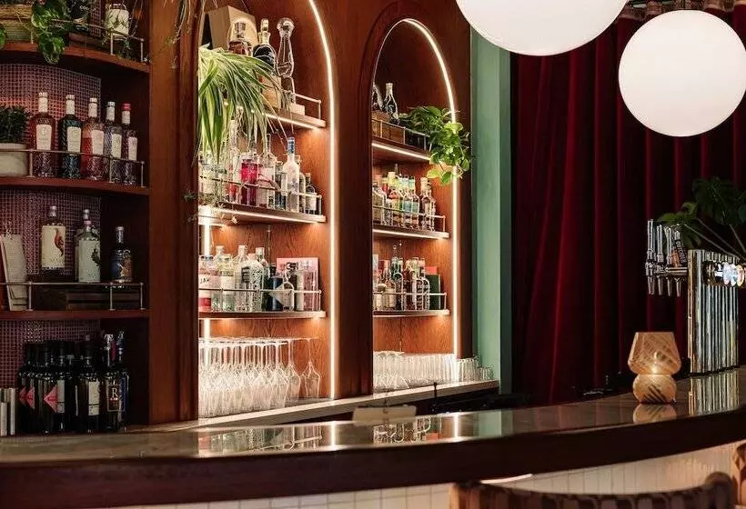 ホテル Room2 Belfast Hometel