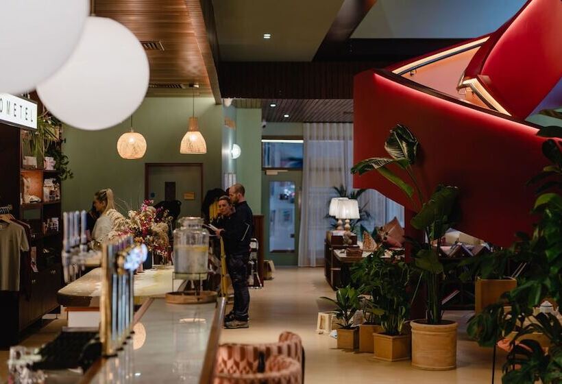 فندق Room2 Belfast Hometel