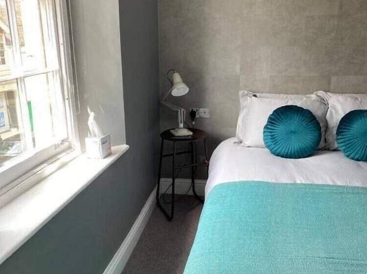 فندق Rooms At Mill Street