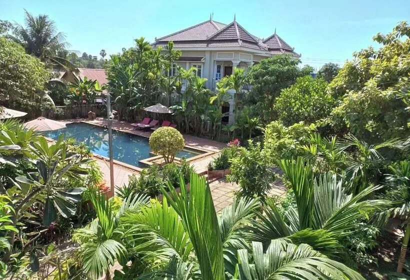 Hotelli Sanna Villa Residence