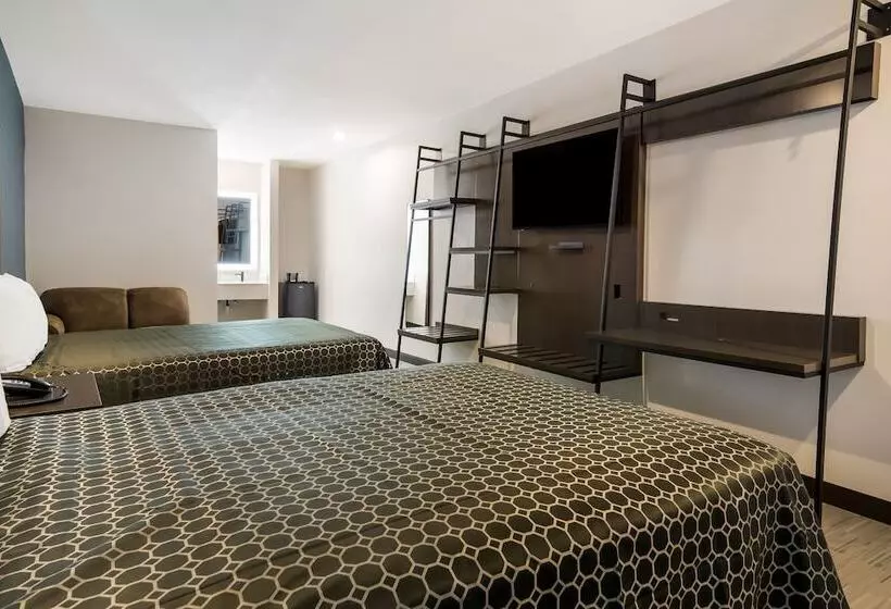 Hotelli Scottish Inns