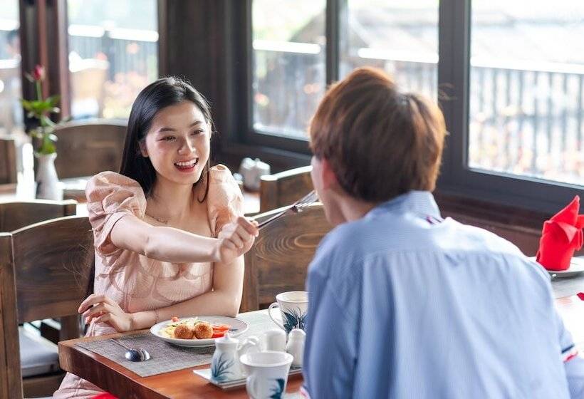 هتل Sin Chai Ecolodge Sapa