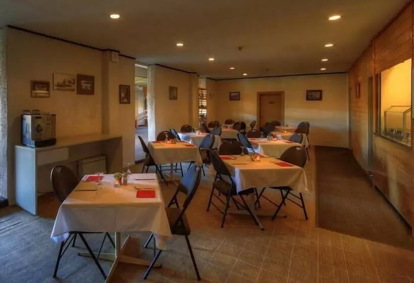 Hotelli Sponars Chalet