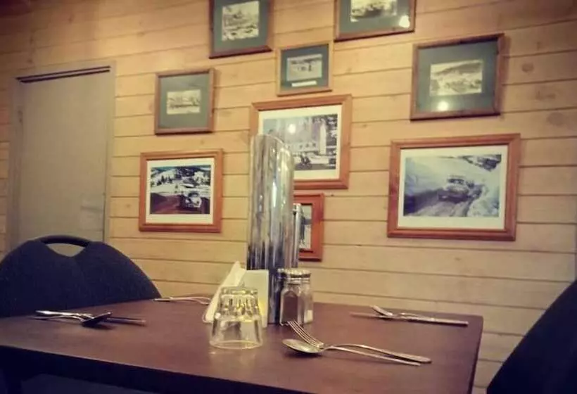 Hotelli Sponars Chalet