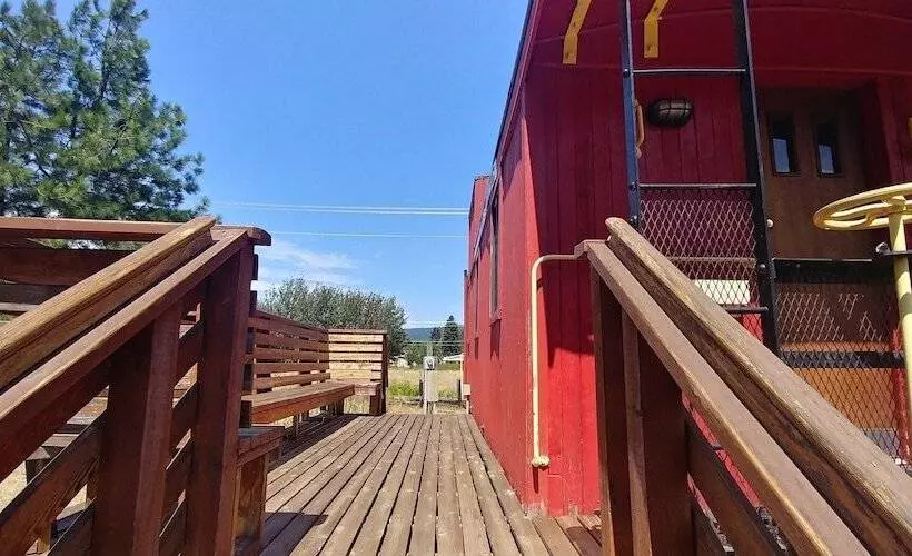 Iron Horse Inn Bed & Breakfast