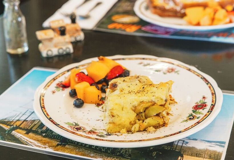 Iron Horse Inn Bed & Breakfast