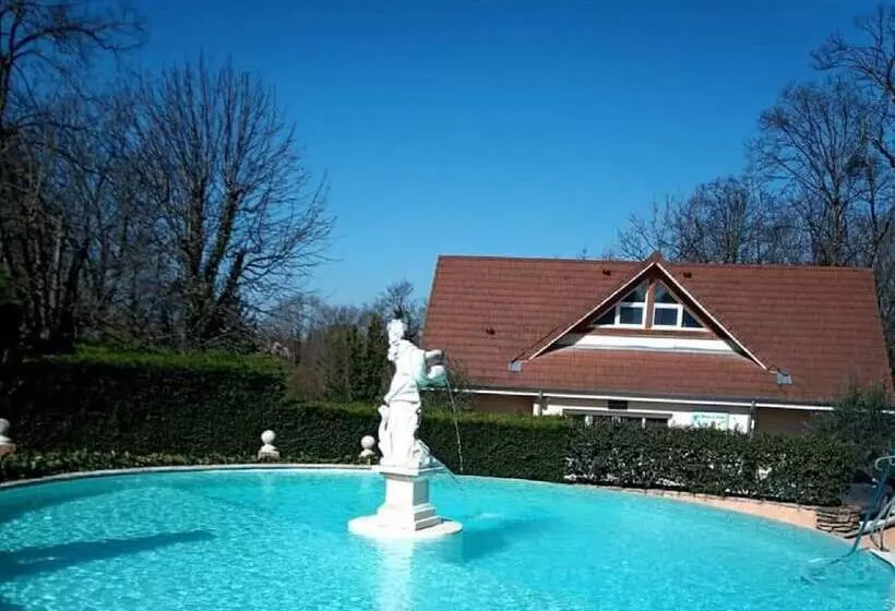 Jardins Du Castel Gîtes Annick Et J Paul