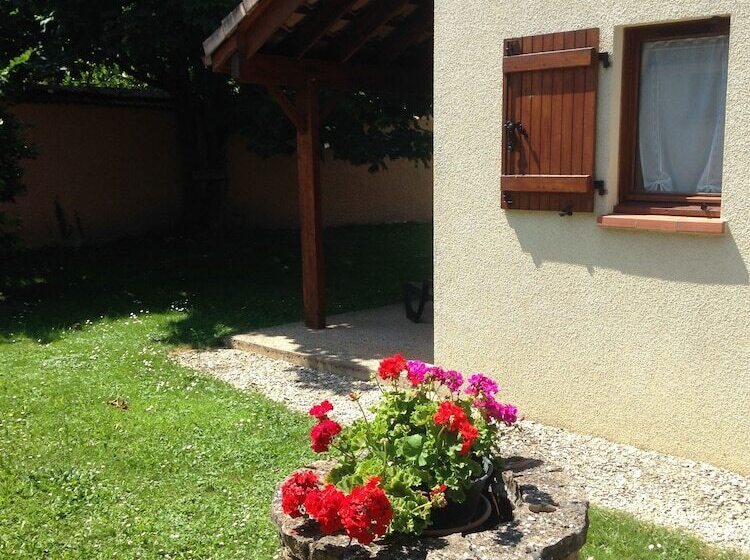 Jardins Du Castel Gîtes Annick Et J Paul