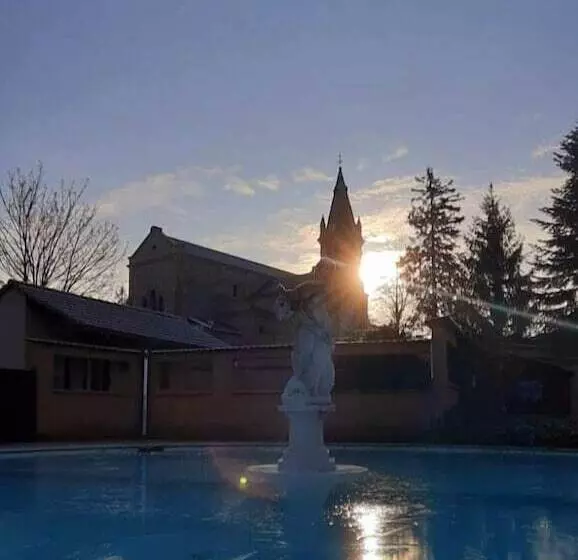 Jardins Du Castel Gîtes Annick Et J Paul