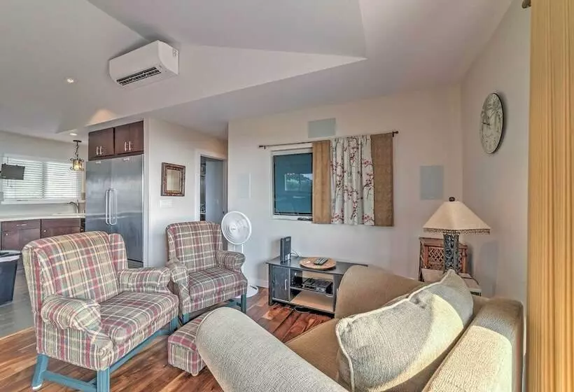 Kona Coast Hideaway W/ Patio & Pacific Ocean Views