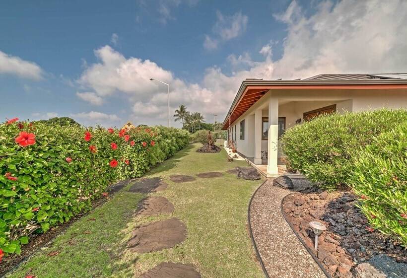 Kona Coast Hideaway W/ Patio & Pacific Ocean Views