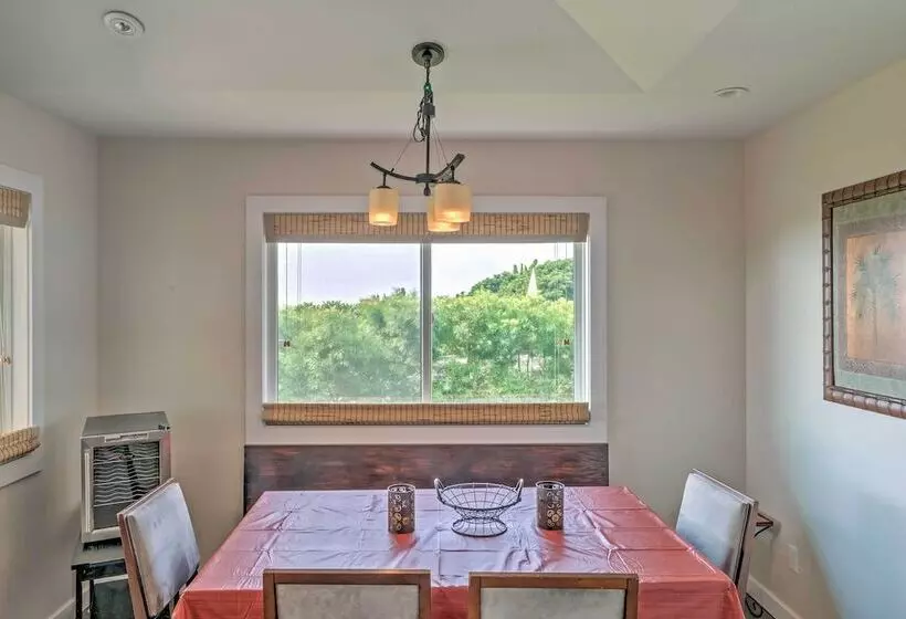 Kona Coast Hideaway W/ Patio & Pacific Ocean Views