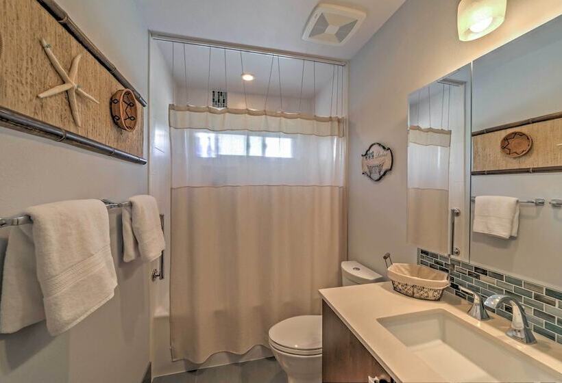 Kona Coast Hideaway W/ Patio & Pacific Ocean Views