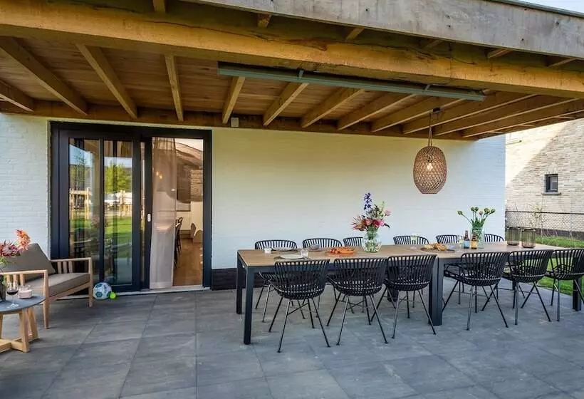 Parc Maasresidence Thorn Lake View Hotel Rooms