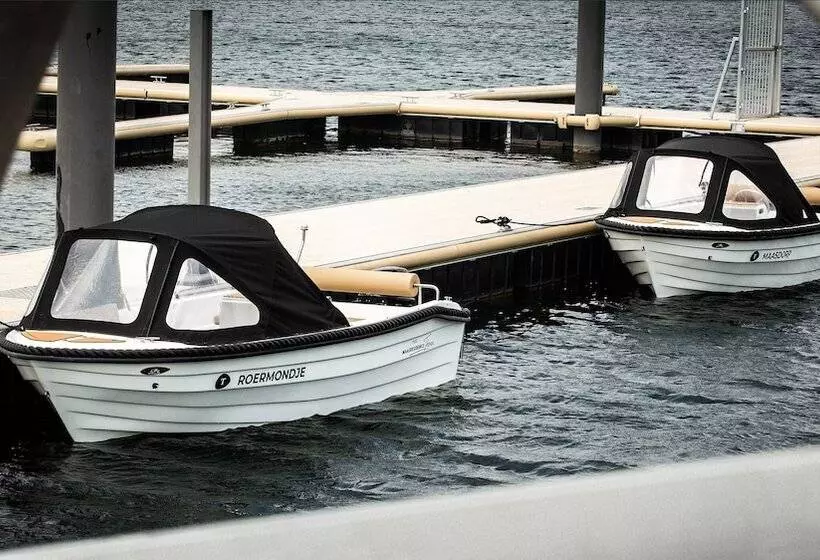 Parc Maasresidence Thorn Lake View Hotel Rooms