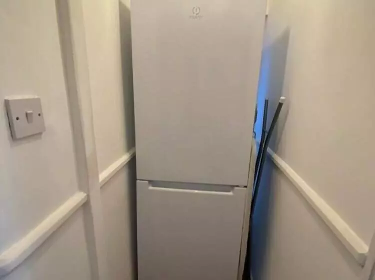 ペンション Room In Guest Room   Central Stratford Cozy Double Room With Shared Facilities