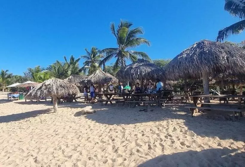 پانسیون La Botanica Tropical
