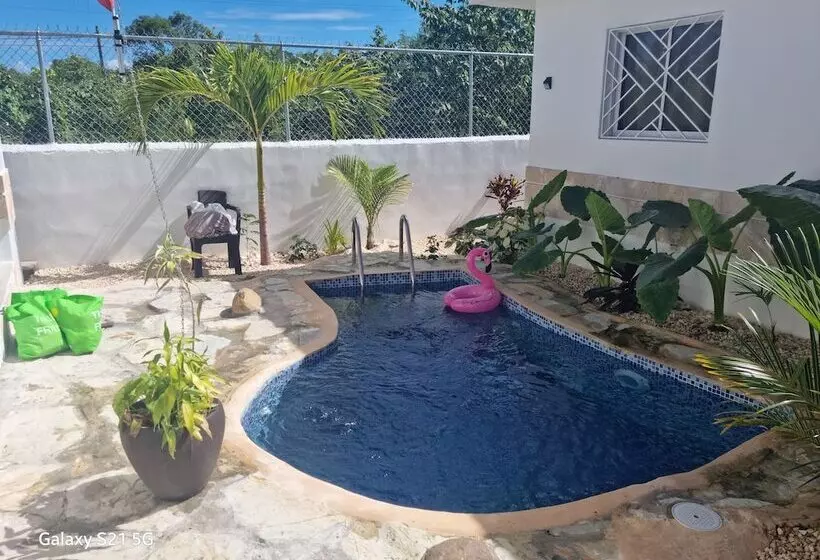 پانسیون La Botanica Tropical