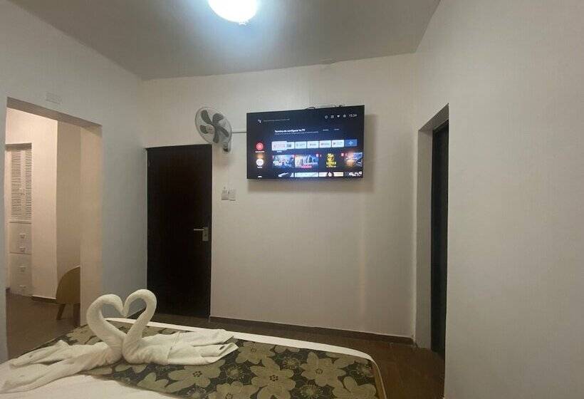 膳宿费 Manantial Hostal No.004