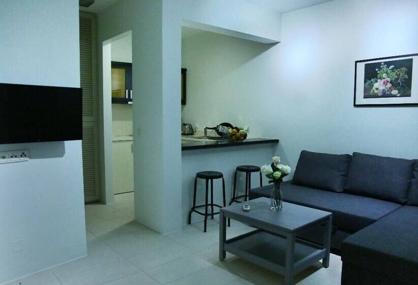 Пансион Vivian Art Apartments