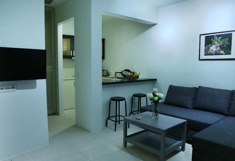 Пансион Vivian Art Apartments