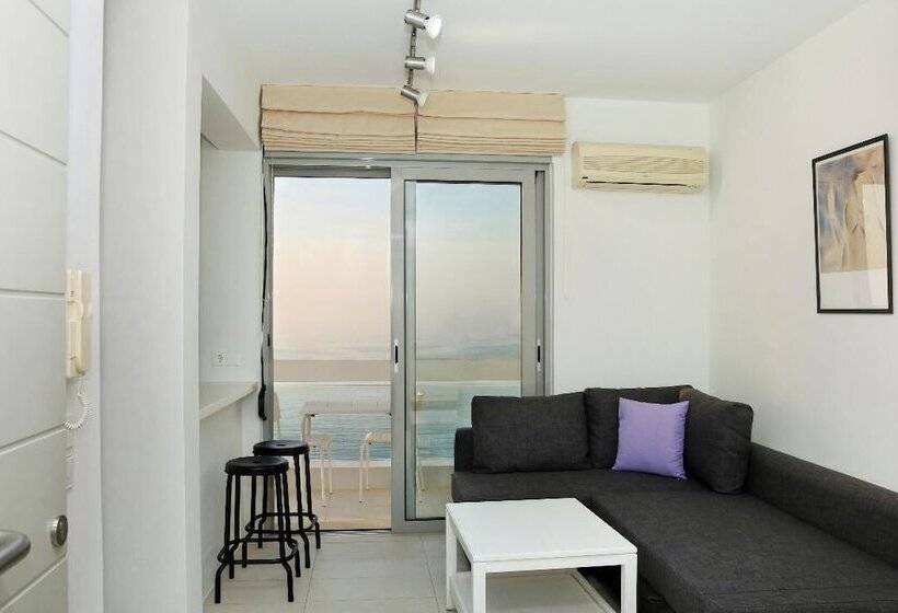 Пансион Vivian Art Apartments