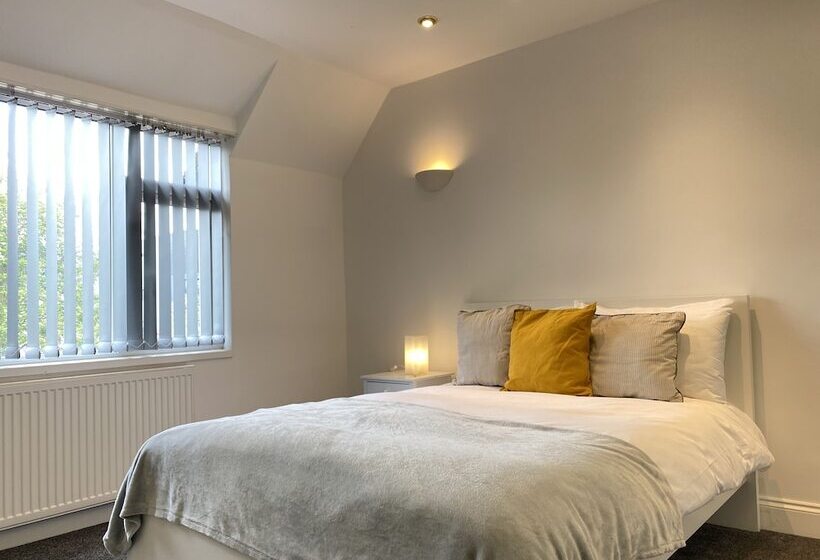 إقامة Airport Comfy Stay