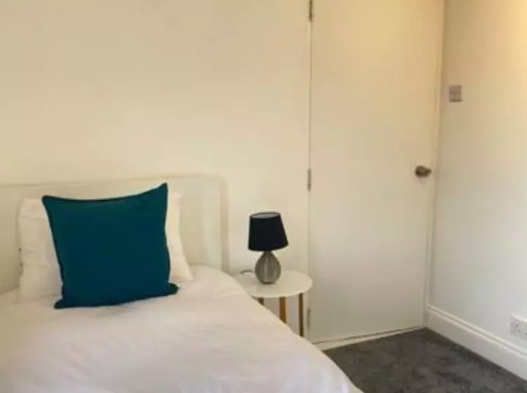 Residenssi Airport Comfy Stay