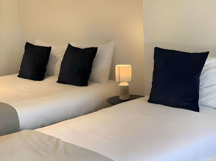 إقامة Airport Comfy Stay