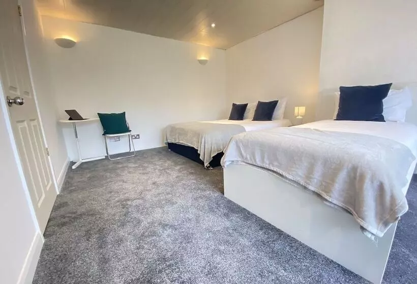 Residenssi Airport Comfy Stay