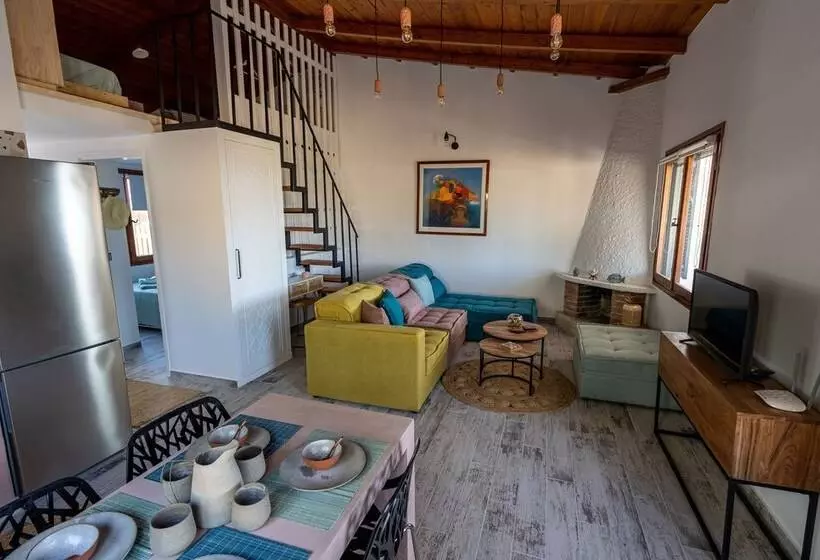 レジデンス Beachfronthouse In Aegina