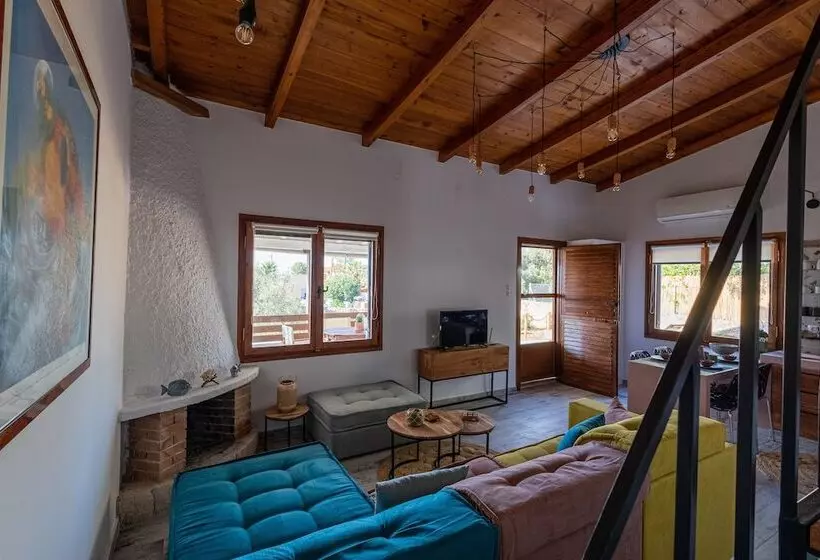 レジデンス Beachfronthouse In Aegina